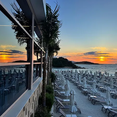 Апартаменты Amelia Ксамил