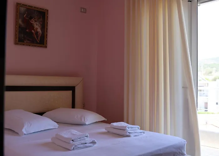 Amelia Apartment Ksamil